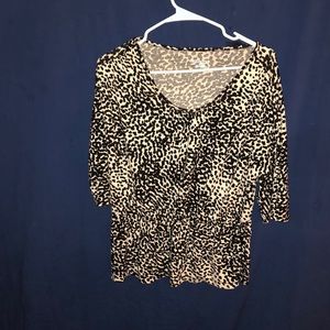 Black and white polka dot quarter sleeve top